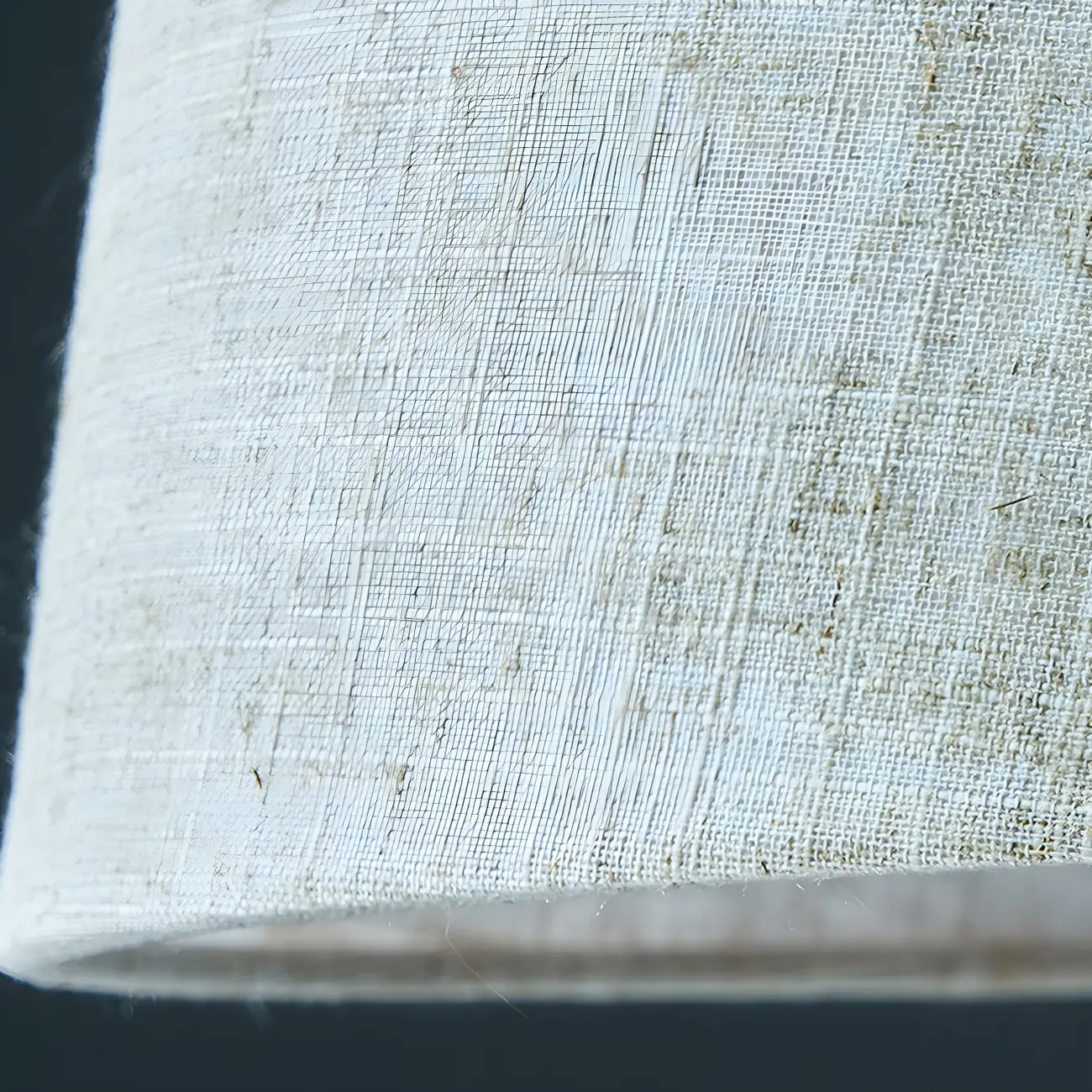 Luxury Crystal Base LED Fabric Table Lamp for Residential Use Image - 12 | homeyfad