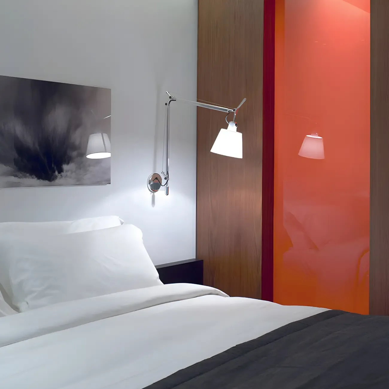 Simple Fabric Shade Silver Swing Arm Wall Light Image - 2