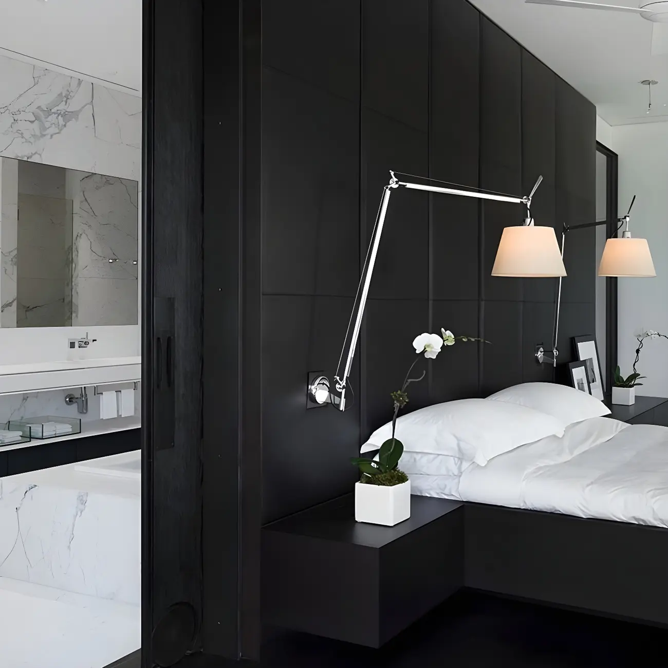 Simple Fabric Shade Silver Swing Arm Wall Light Image - 5 | homeyfad