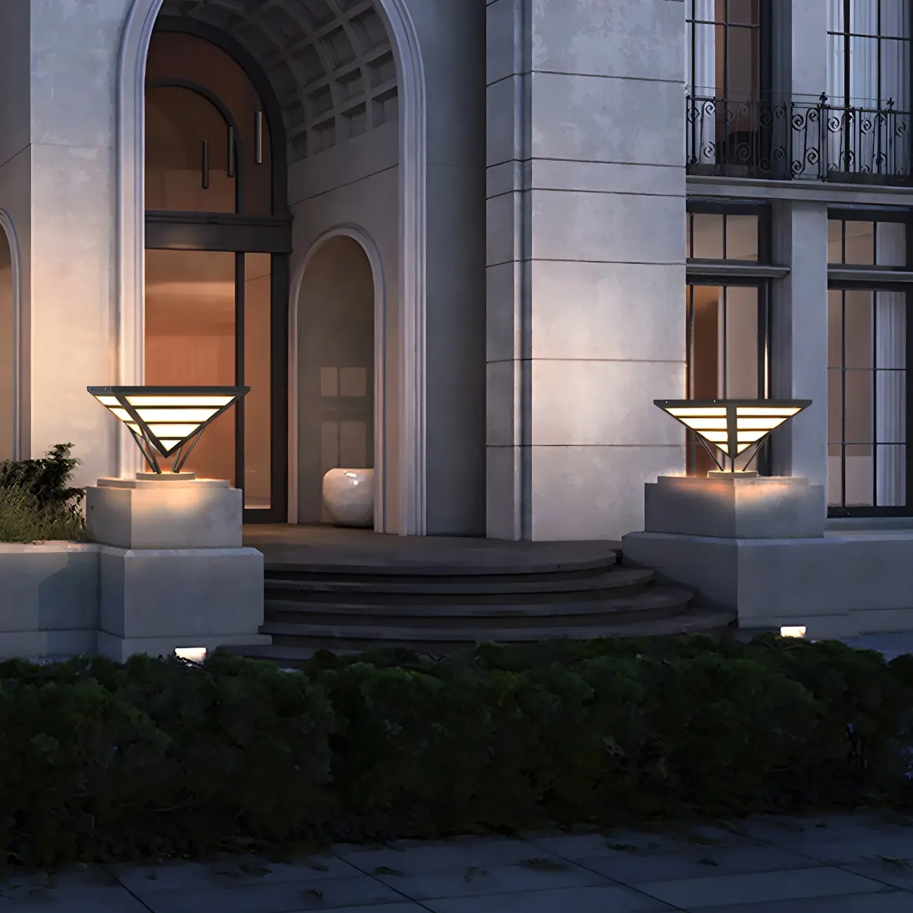 Solar Black Metal Bracket Pyramid Post Cap Light Image - 6 | homeyfad