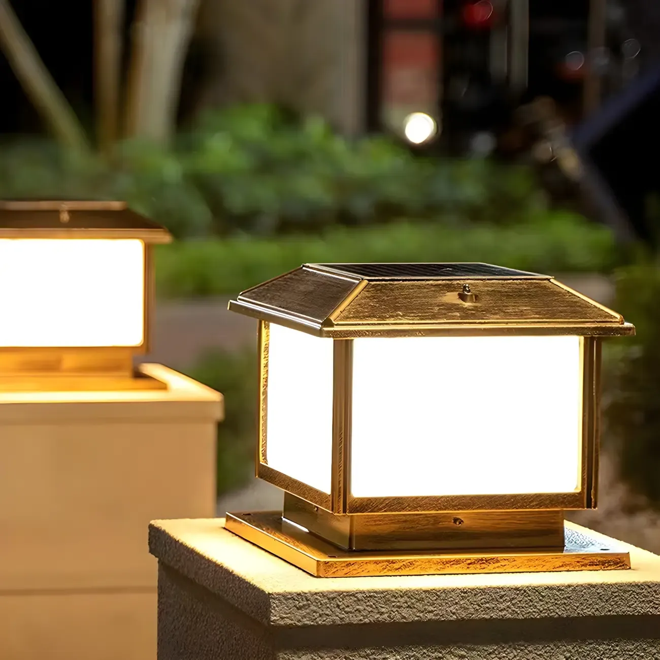 Outdoor Bronze Metal Solar Square LED Post Light Image - 12