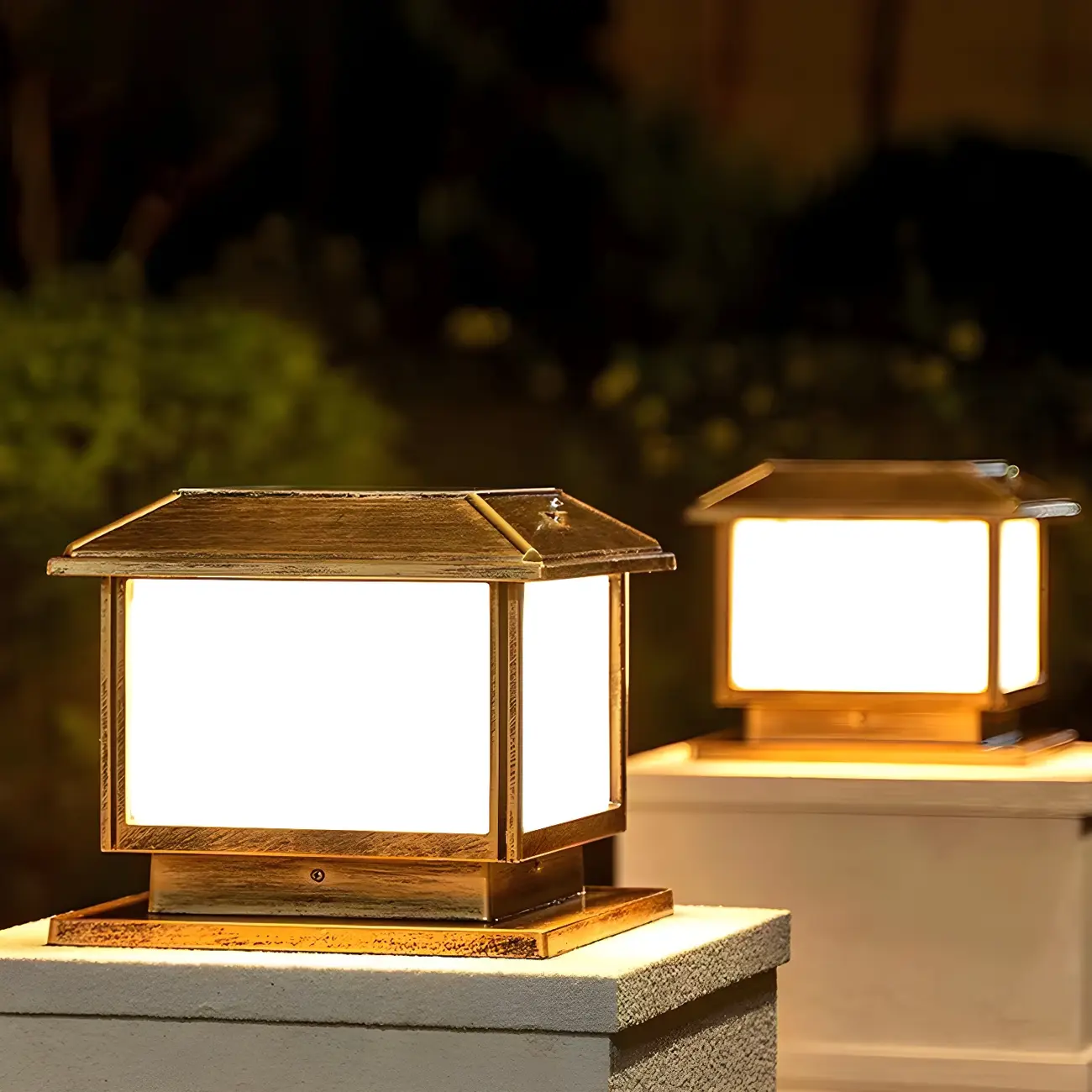 Outdoor Bronze Metal Solar Square LED Post Light Image - 13 | homeyfad