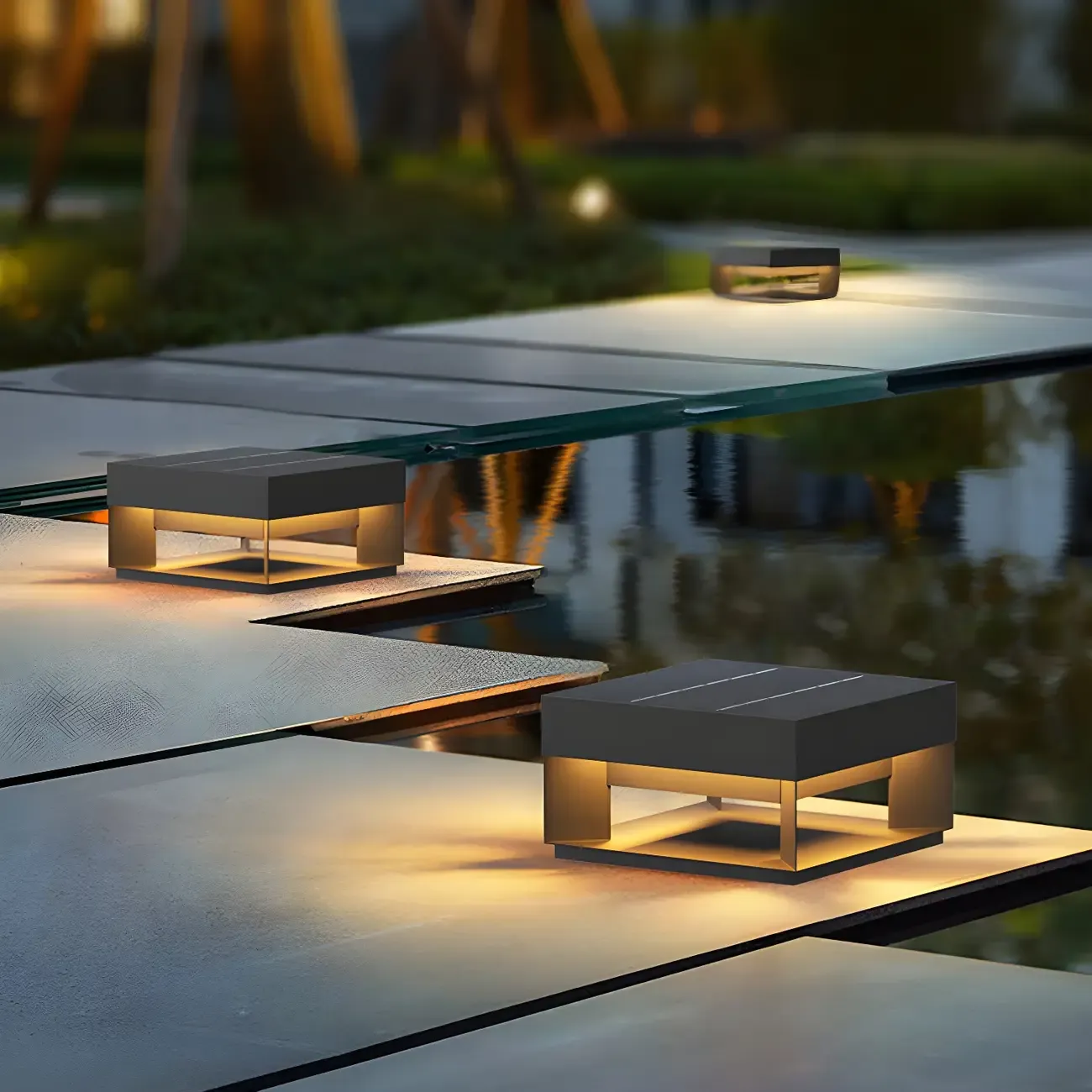 Modern Solar Black Metal Post Cap Light Image - 12