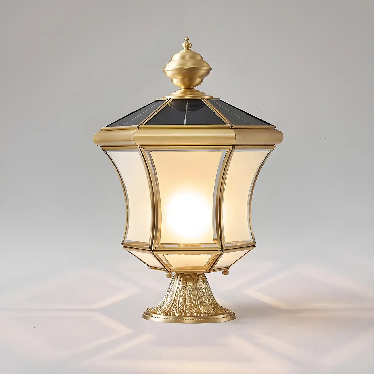 Classic Gold Curved Post Cap Light with Black Solar Top Image - 2