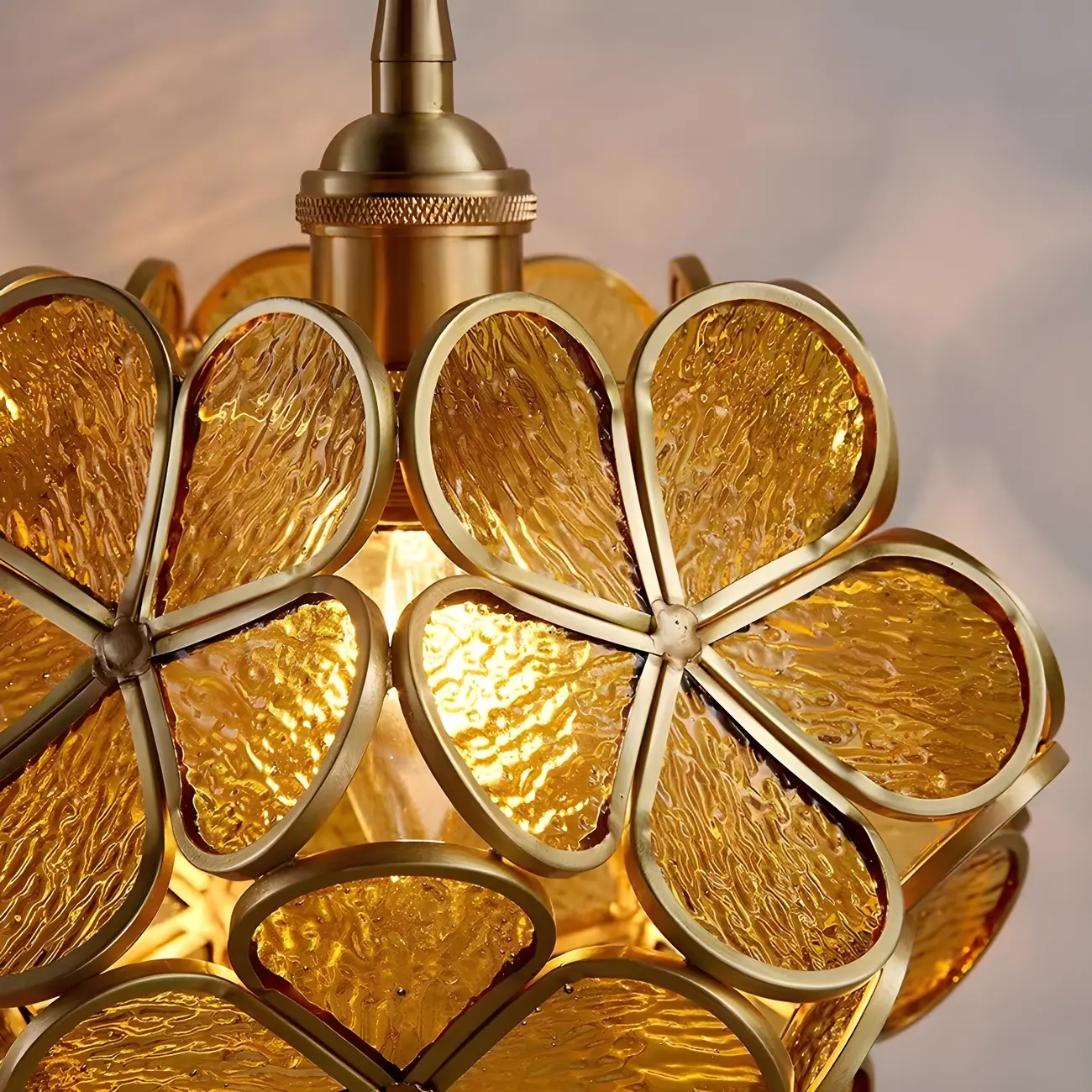 Modern Flower Prismatic Glass Arc Vanity Light Image - 15 | homeyfad