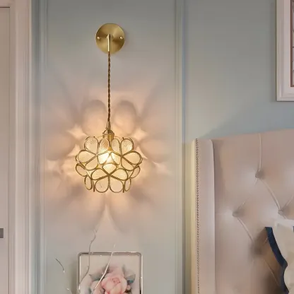 Modern Flower Prismatic Glass Arc Vanity Light Image - 20