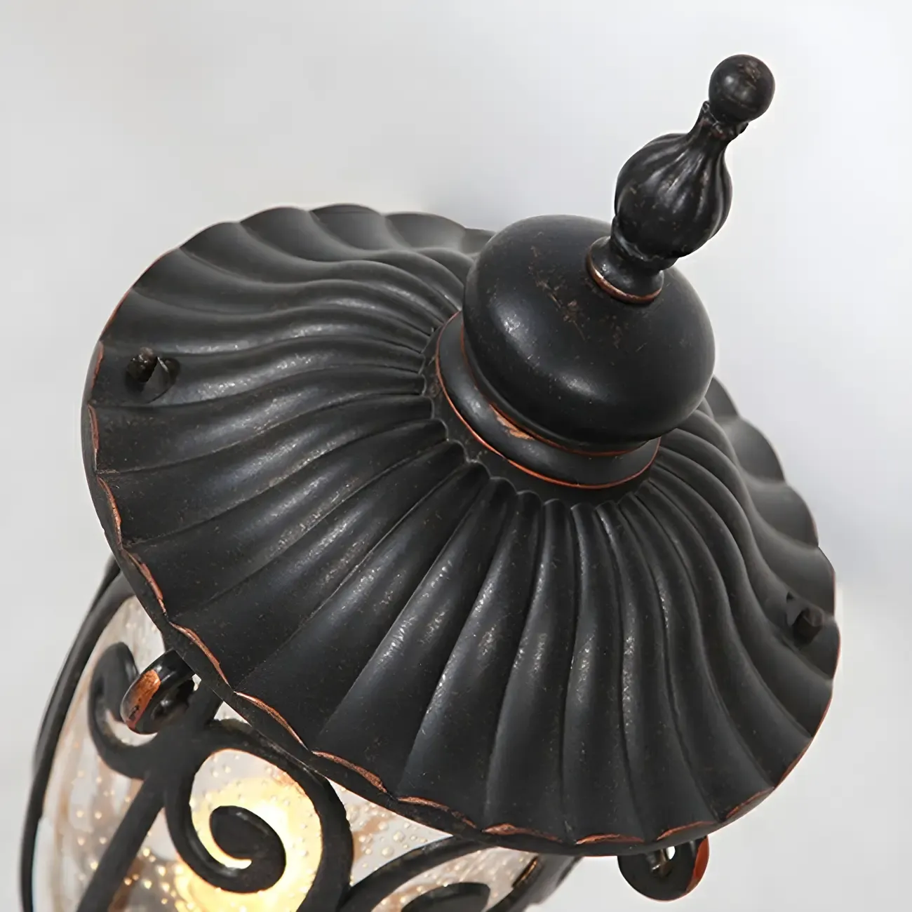 Retro Elegant Wired Black Metal Decorative Post Cap Light Image - 8