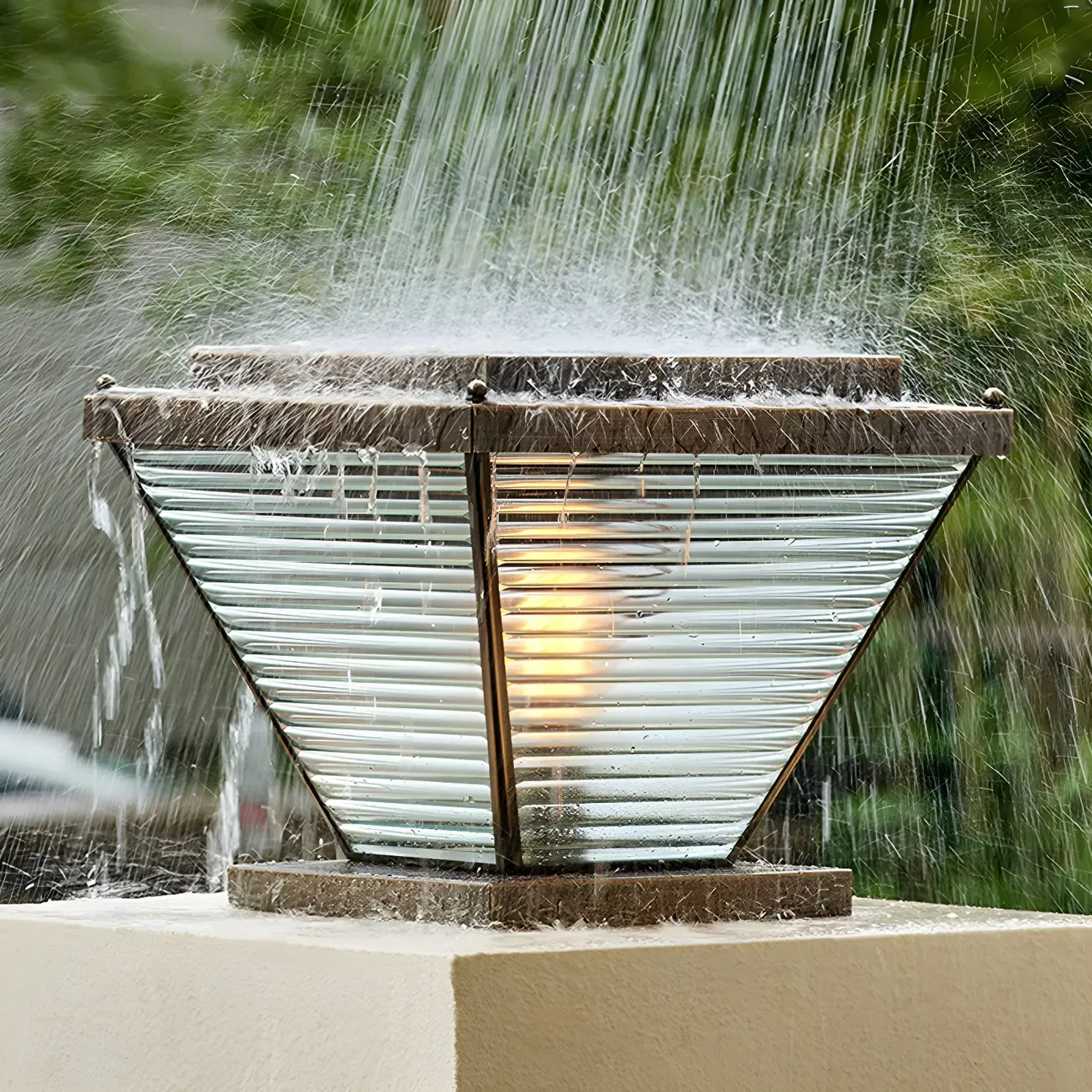 Solar Bronze Glass Reverse-Pyramid Post Cap Light Image - 5