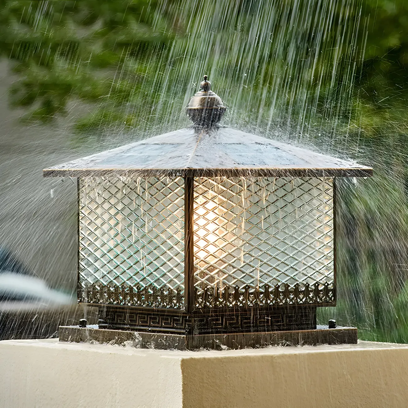 Simple Oriental Bronze Metal Post Cap Light Image - 4
