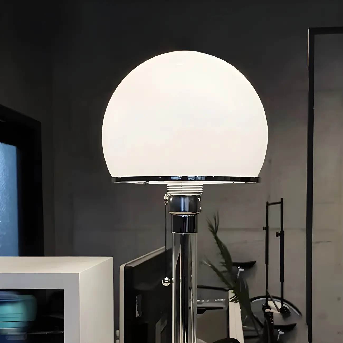 Minimalist  Dome Task Table Lamp with Pull Chain Image - 11 | homeyfad