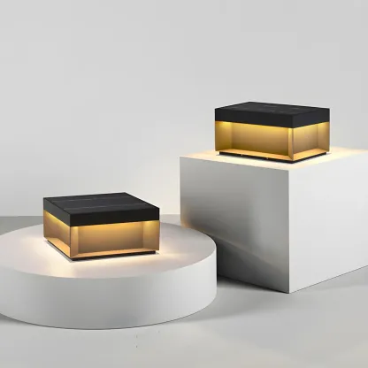 Square Solar Black Metal Post Cap Light Image - 1