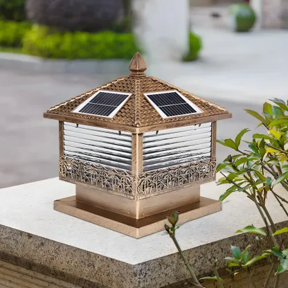 House-Shape Metal Solar Post Cap Light Image - 4