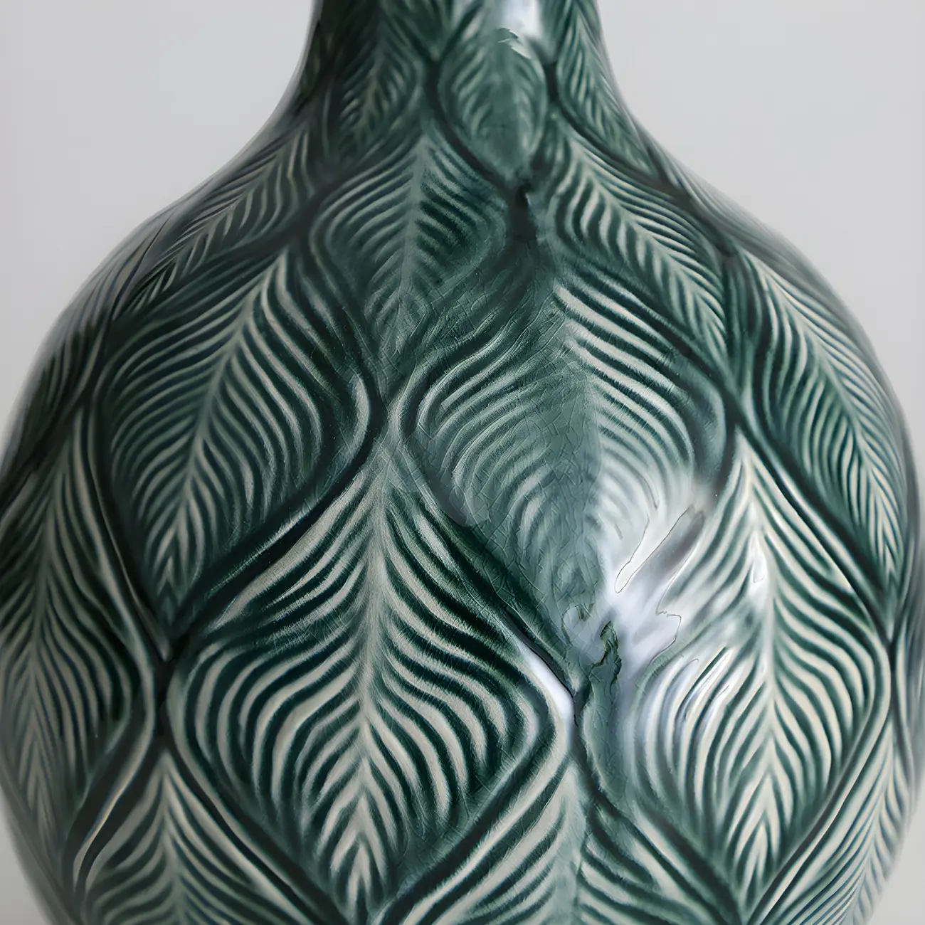 Exquisite Green Ceramic Fabric LED Table Lamp for Bedside Image - 10 | homeyfad