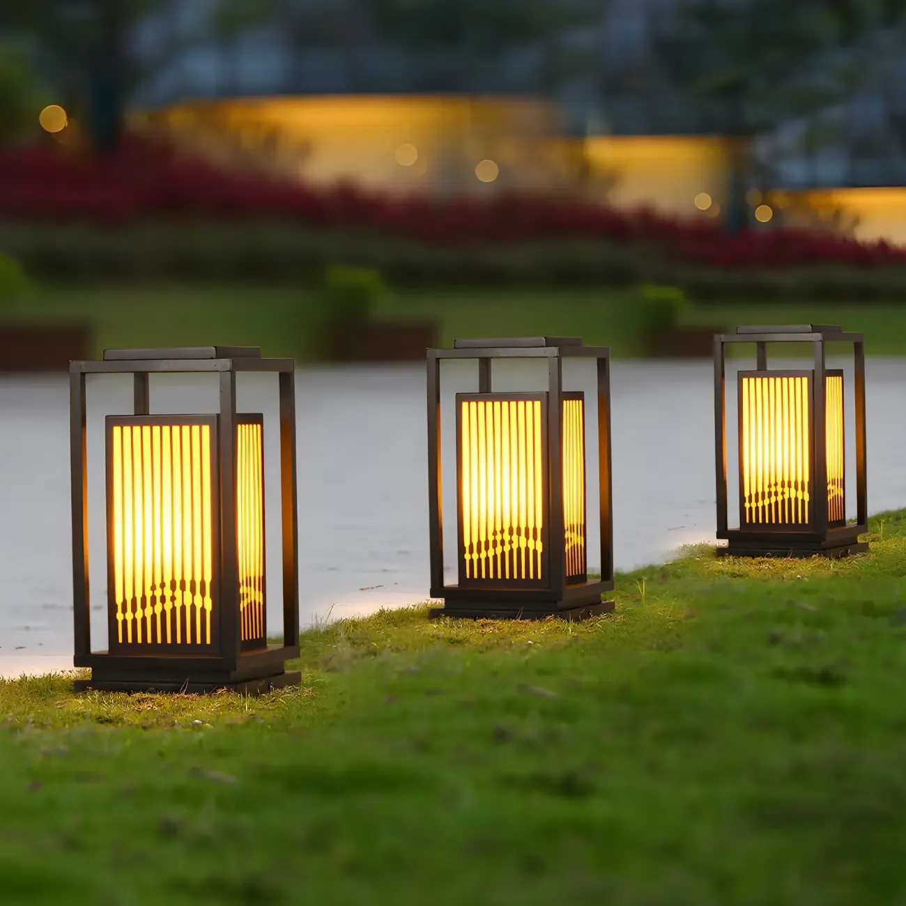Solar Vertical Black Metal Rectangular Post Cap Light Image - 7