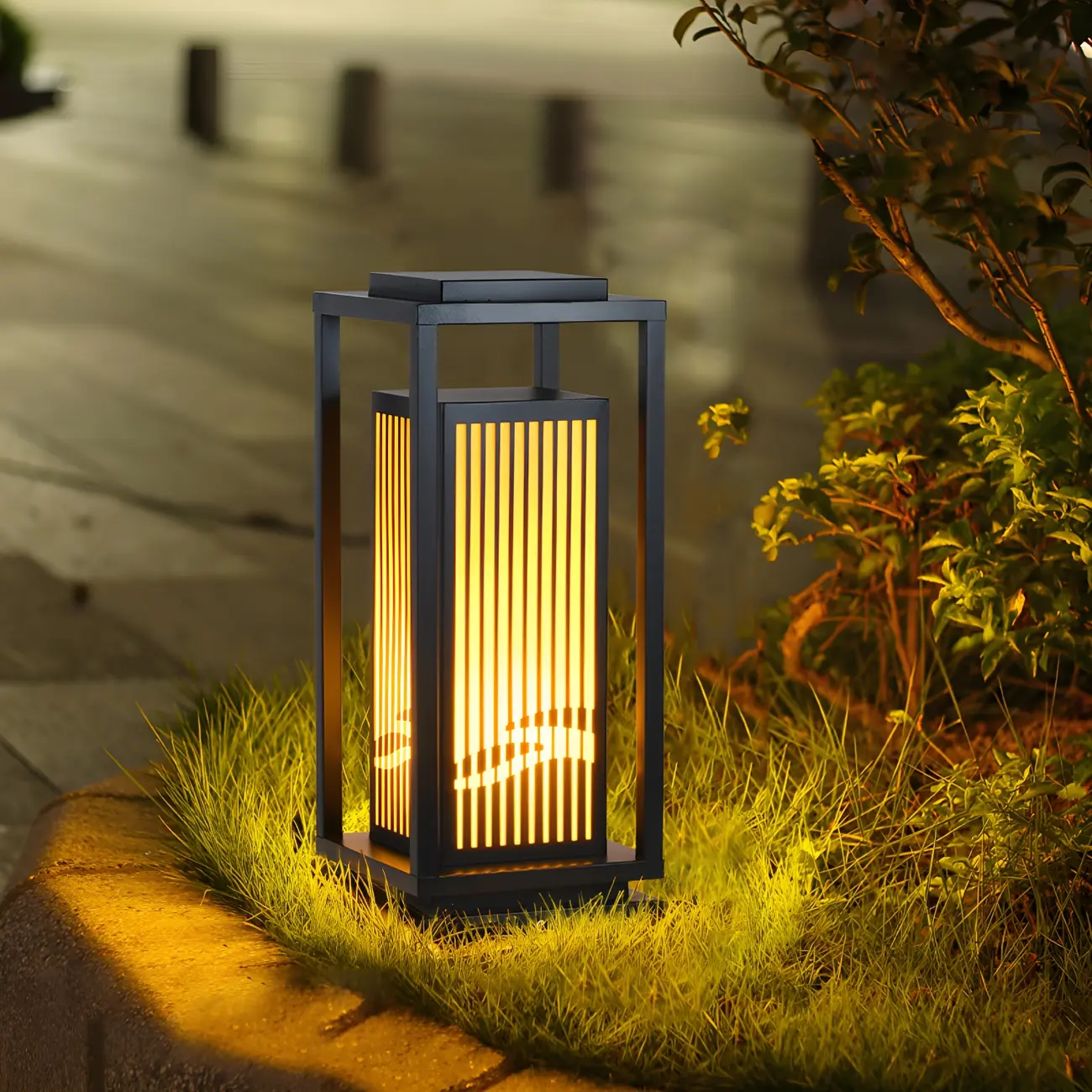 Black Metal Vertical Striped Post Cap Light Image - 1 | homeyfad
