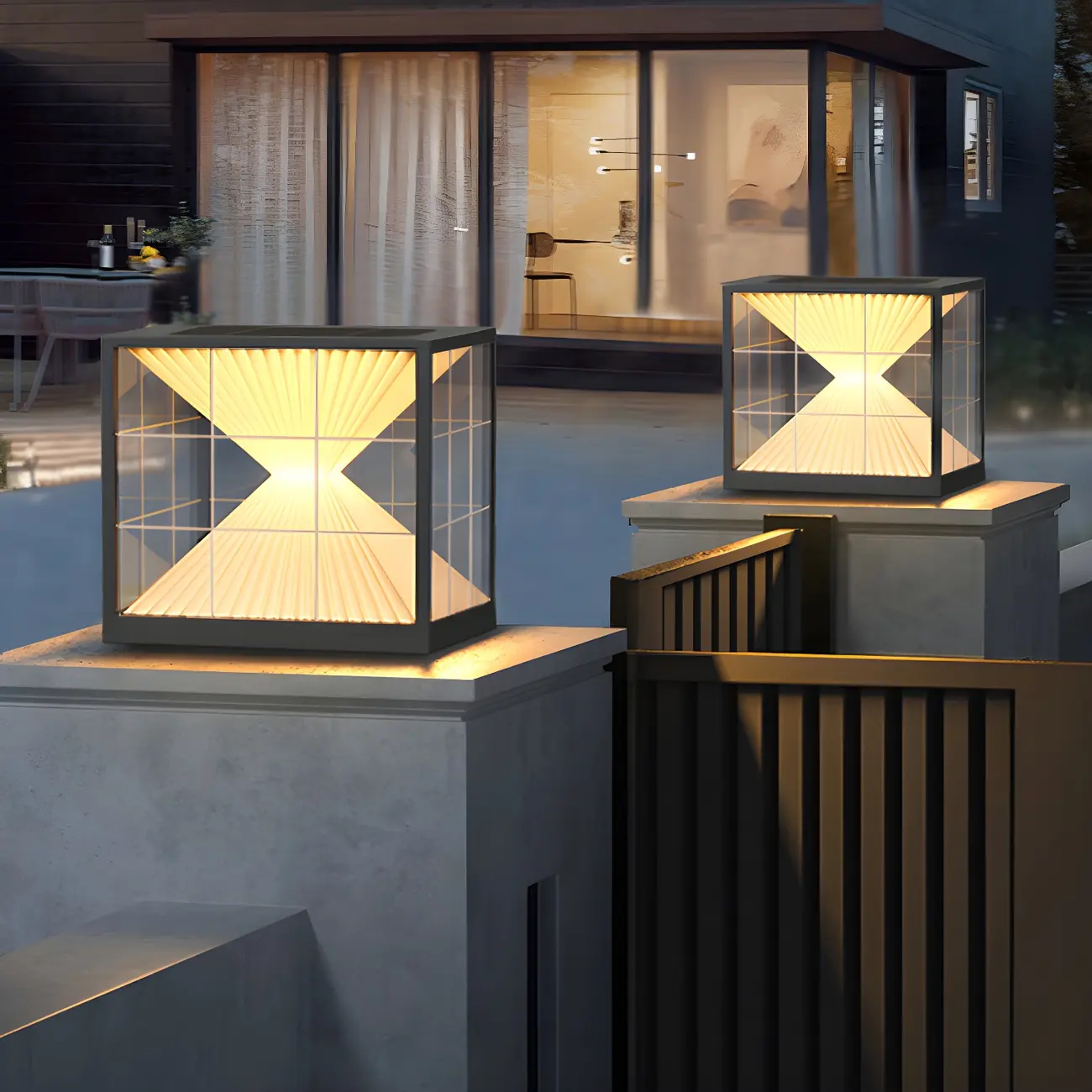Modern Solar Two-Tier Shade Cube Post Cap Light Image - 4 | homeyfad