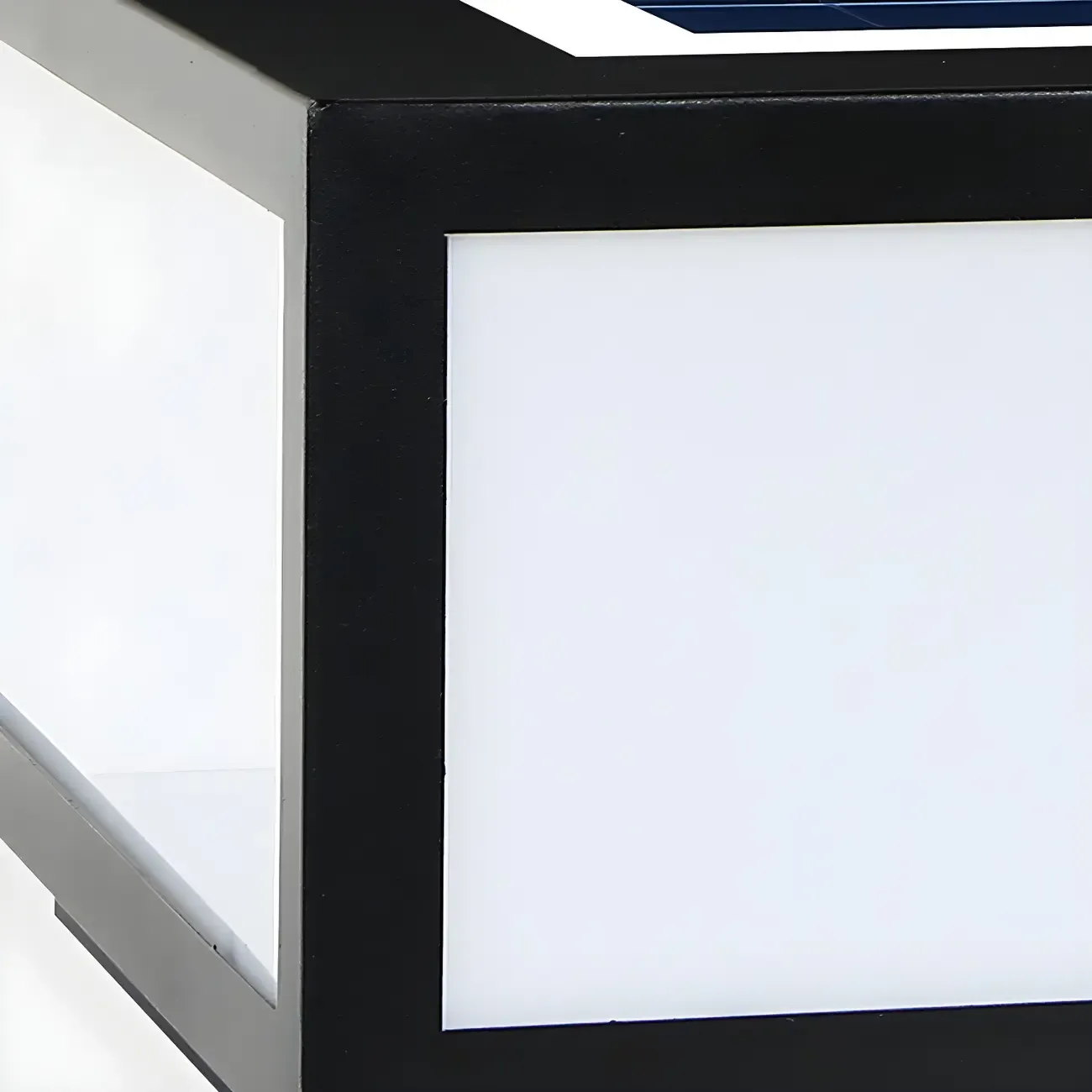 Solar Simple Metal Cubic Post Cap Light Image - 10