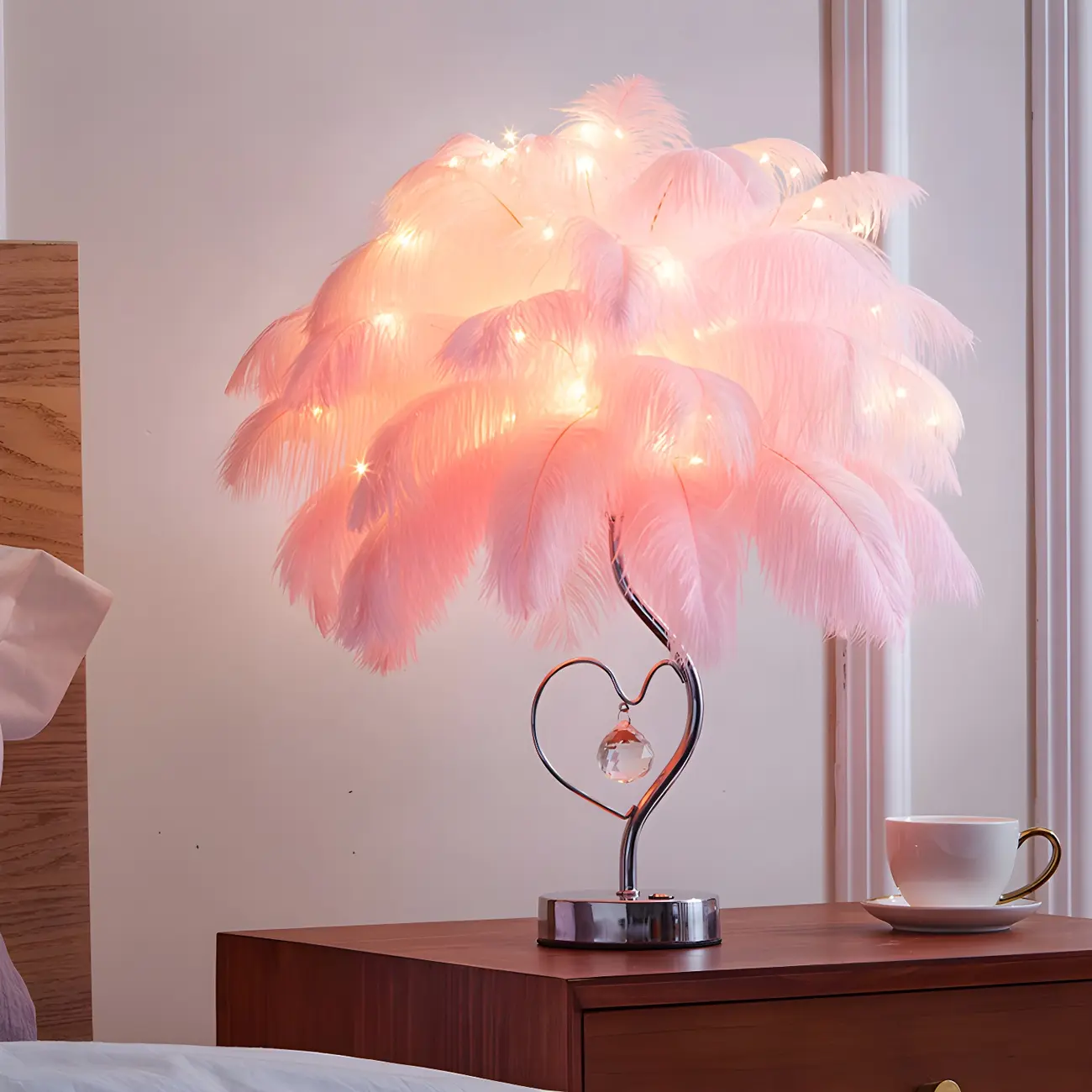 Kids White Palm Tree Feather Small Table Lamp for Bedroom Image - 2 | homeyfad
