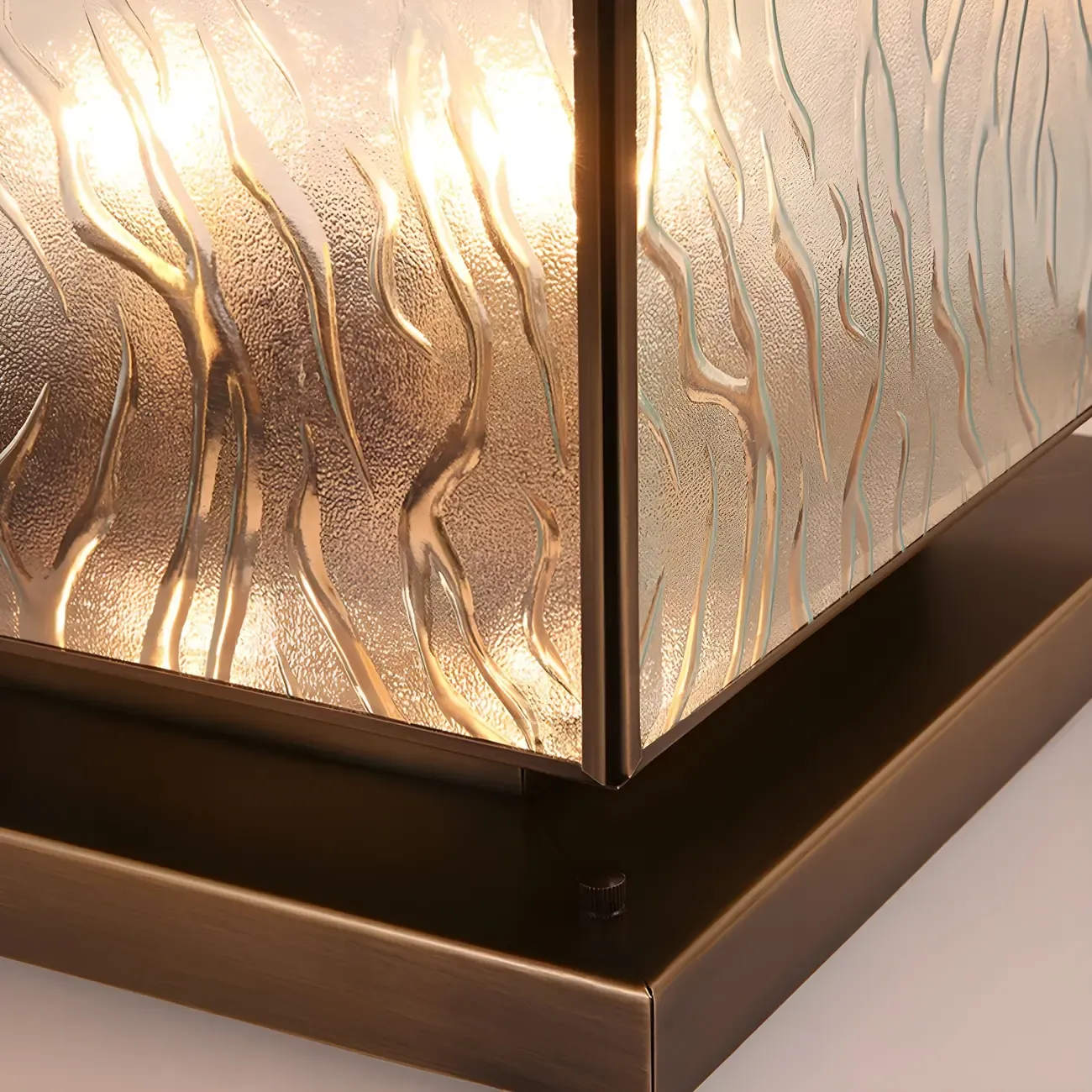Solar Brass and Bronze Ripple Glass Post Cap Light Image - 10