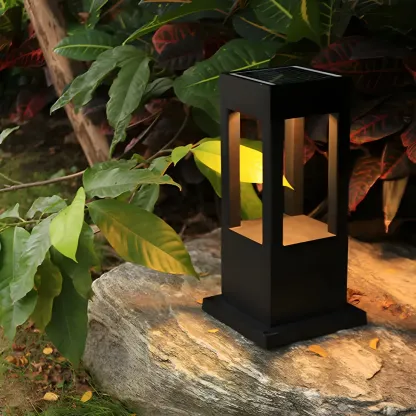 Solar Black Metal Bracket Square Post Cap Light Image - 7