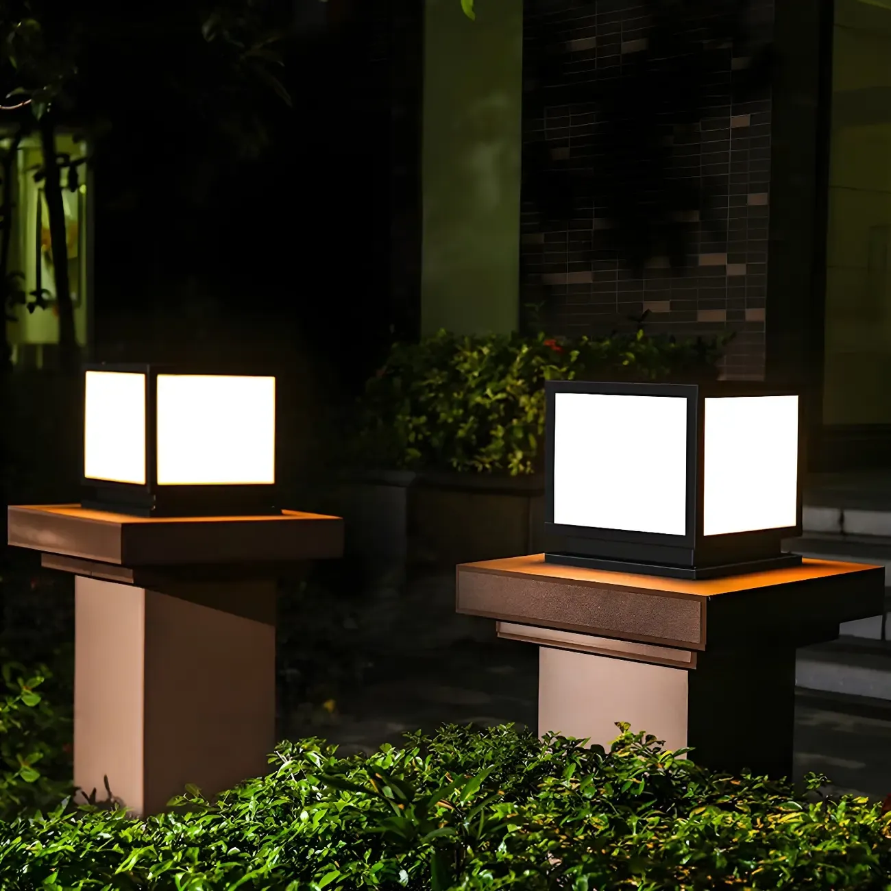 Modern Outdoor Rectangle Pillar Table Light with LED for Patio Image - 1