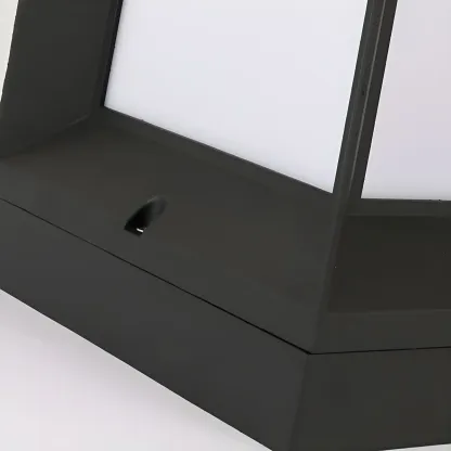 Simple Solar Black Metal Cube Post Cap Light Image - 10
