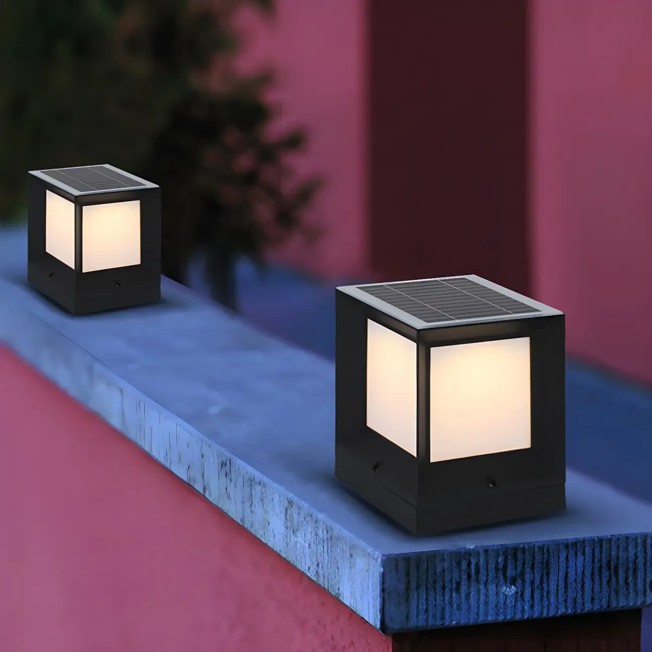 Simple Solar Black Metal Cube Post Cap Light Image - 4