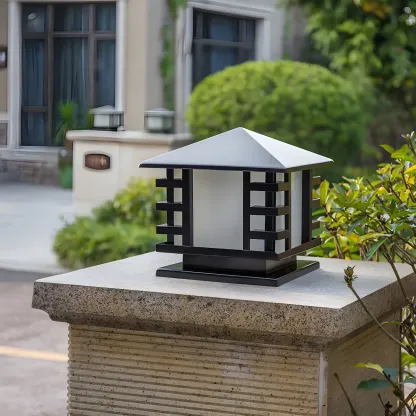 Solar Lantern-Shape Black Metal Post Cap Light Image - 5