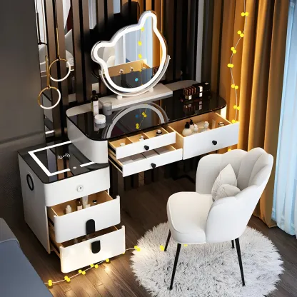 High Capacity Makeup Vanity Set with Lighted Mirror in Bear Shape