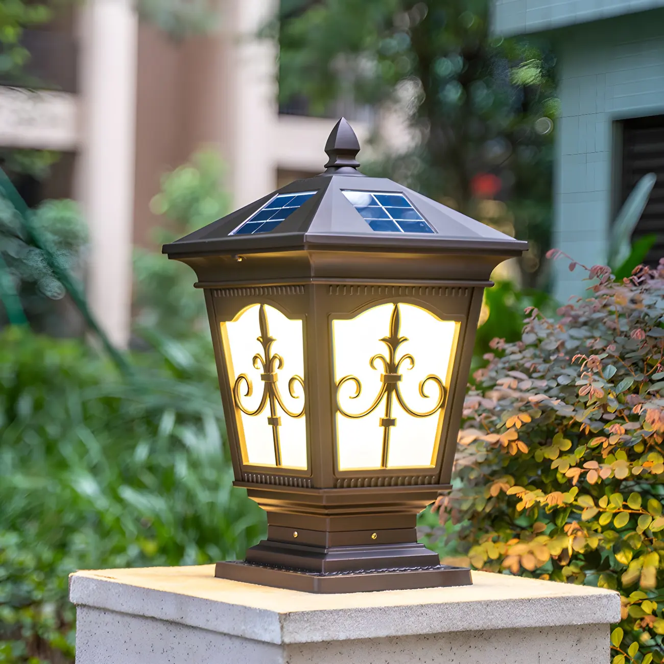 Decorative Outdoor Solar Post Light in 3 Color Light Image - 2 | homeyfad