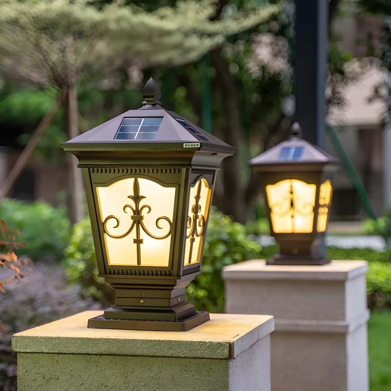 Decorative Outdoor Solar Post Light in 3 Color Light Image - 4 | homeyfad
