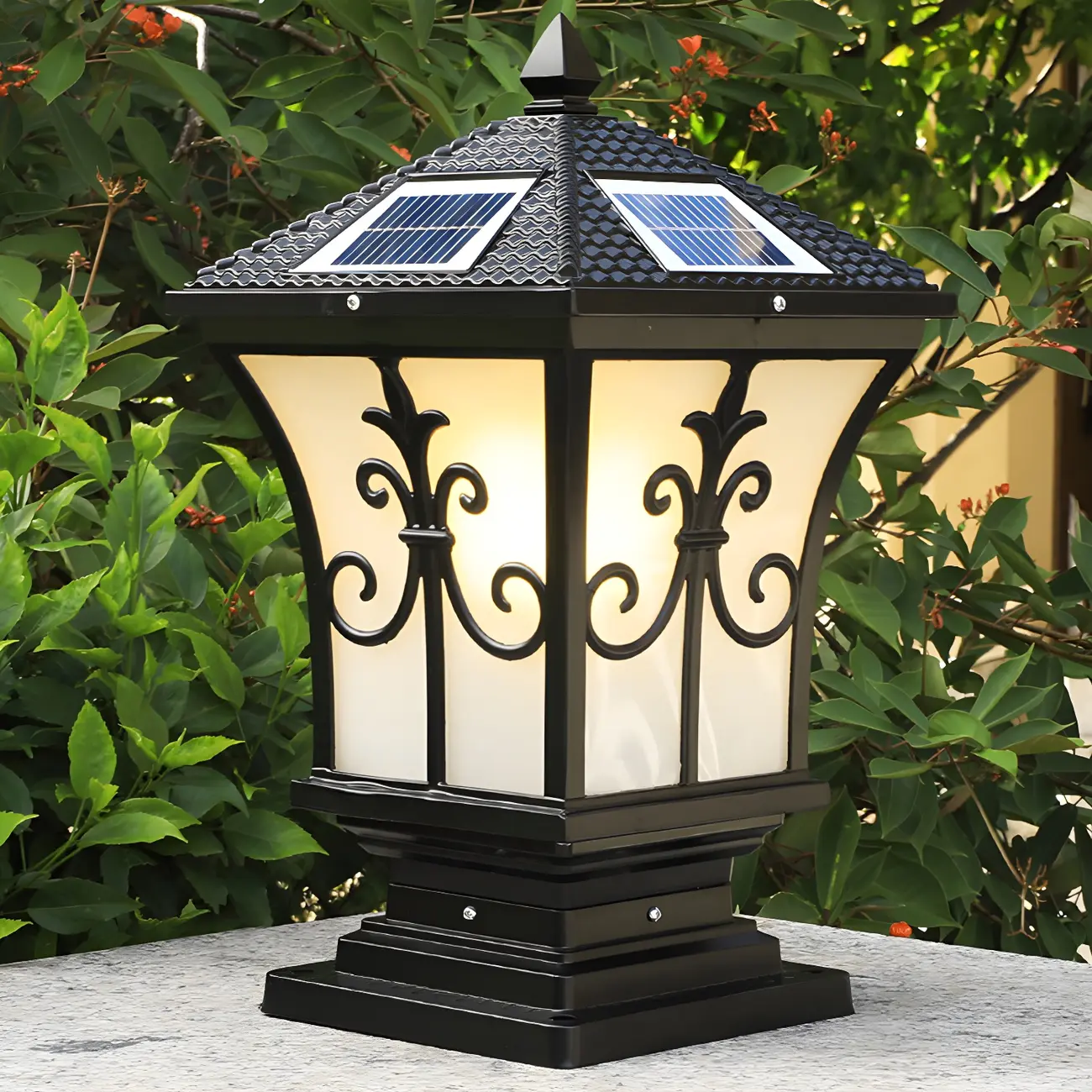 Solar Metal White Pane Vintage Post Cap Light Image - 1 | homeyfad