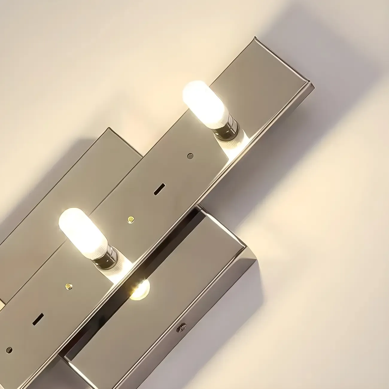 Luxury Geometric Crystal Gold Vanity Light Image - 15