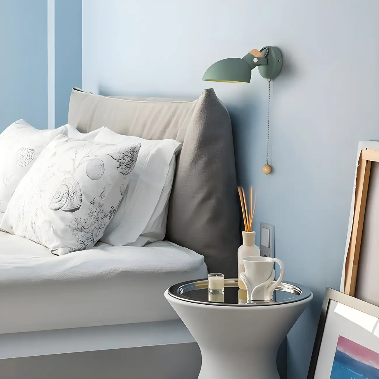 Minimalist Metal Adjustable Vanity Light with Pull Chain for Home Image - 15