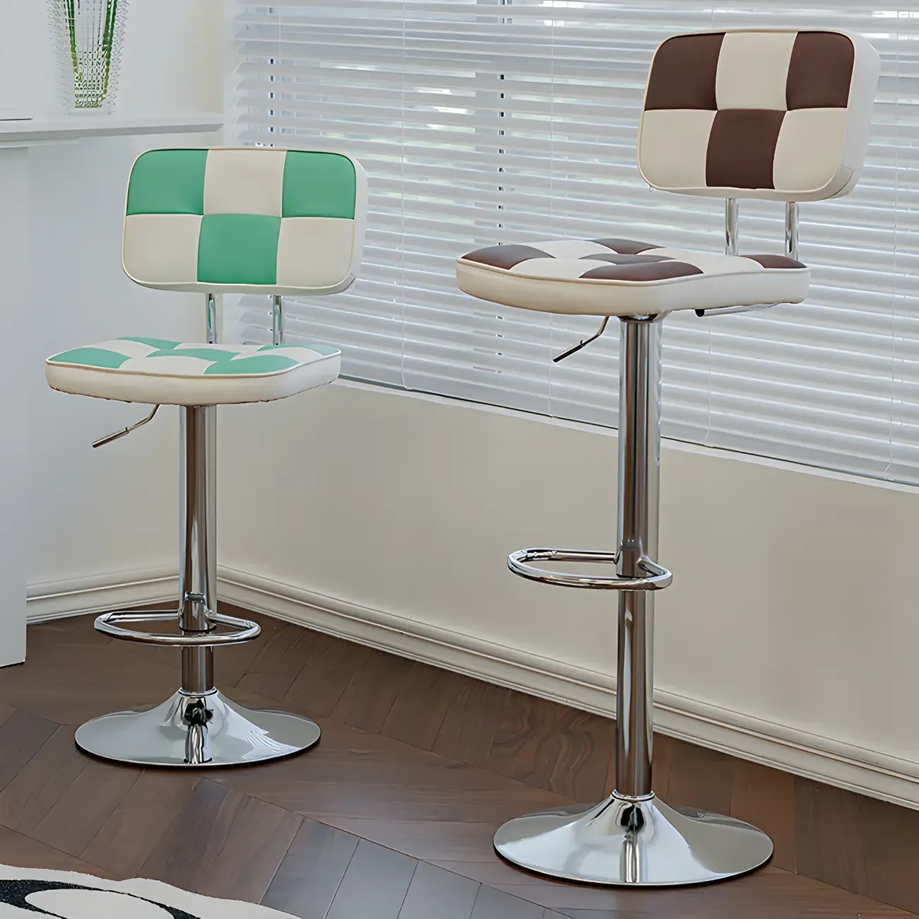 Glam Leather Adjustable Cushioned Swivel Bar Stool with Backrest Image - 2
