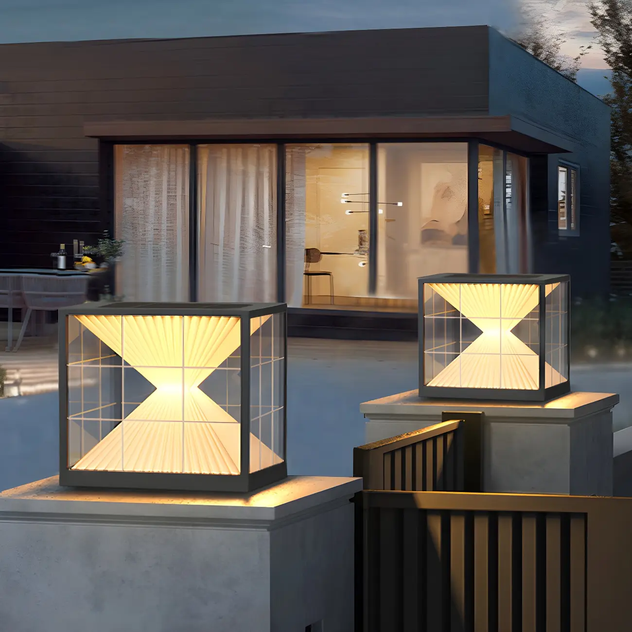 Black and Gold Solar Clear Cube Post Cap Light Image - 1 | homeyfad