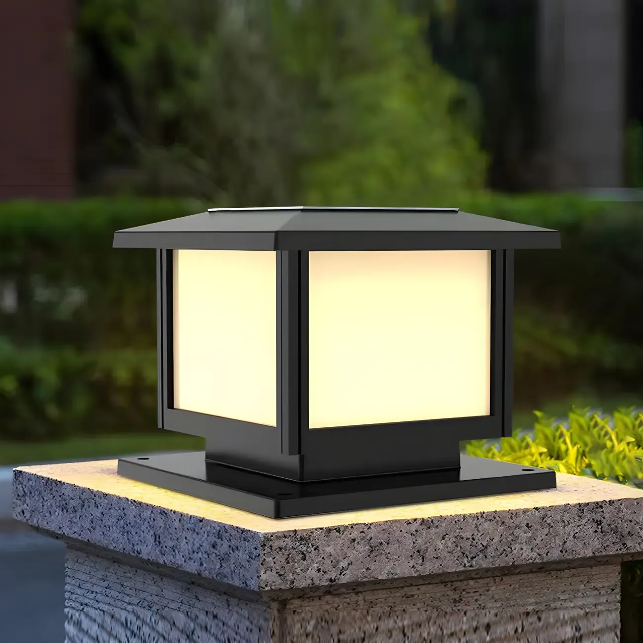 Solar Black Plastic Square Post Cap Light Image - 6