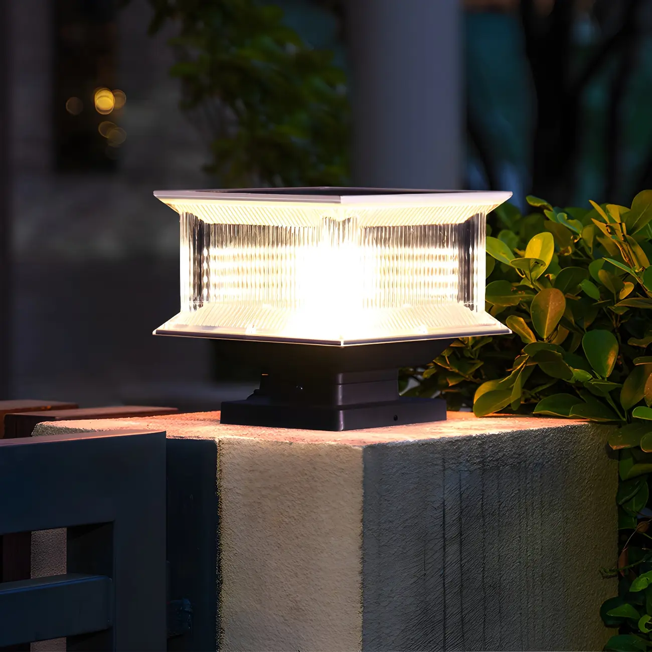 Modern Square Clear Solar Post Cap Light Image - 5 | homeyfad