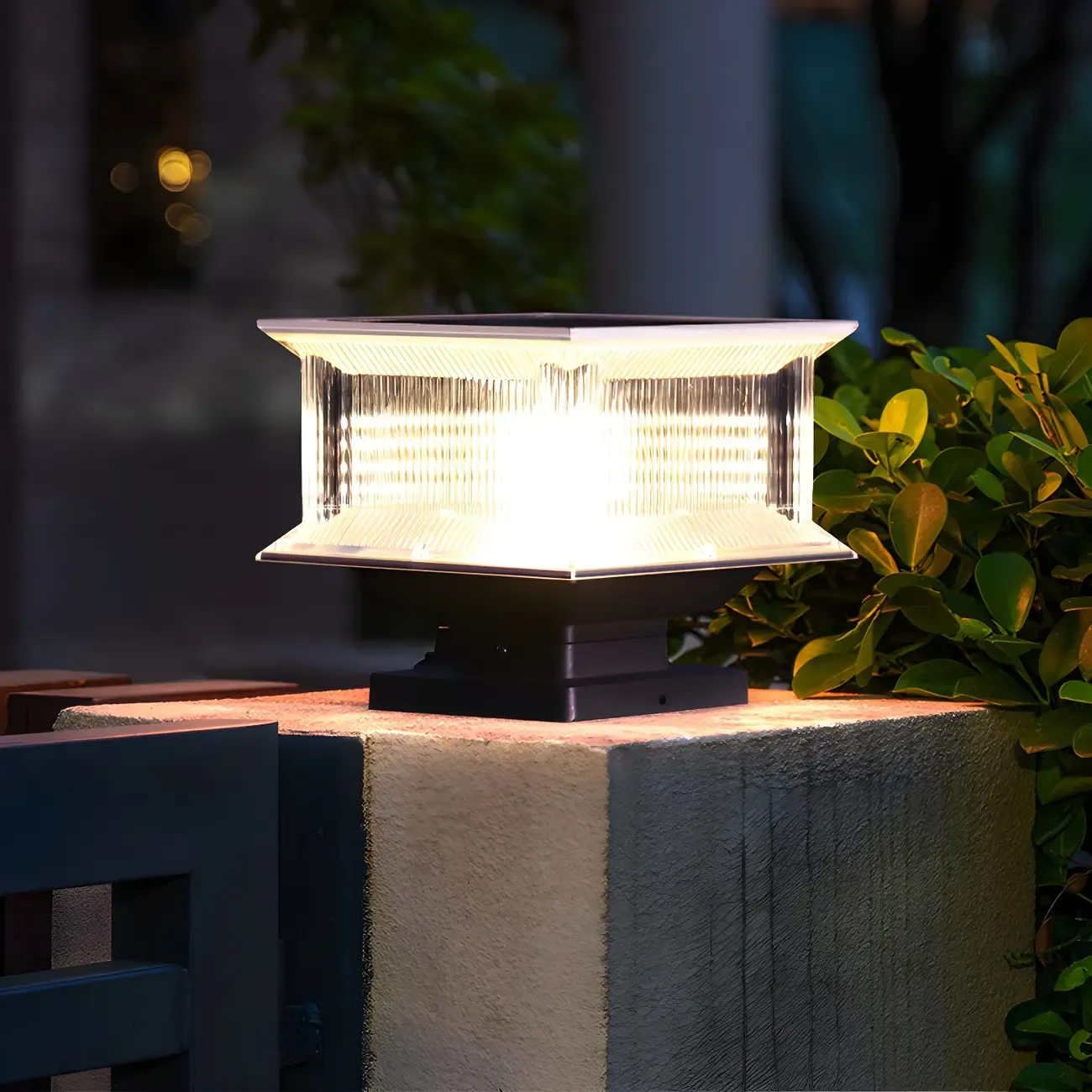 Modern Square Clear Solar Post Cap Light Image - 5