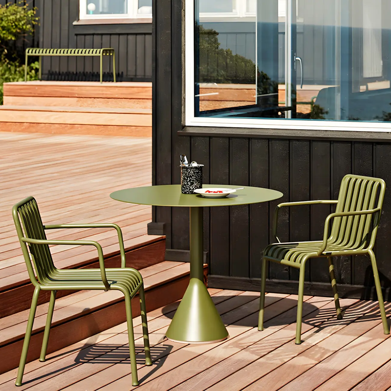 Modern Metal Green Outdoor Arm Patio Dining Chairs Image - 2 | homeyfad