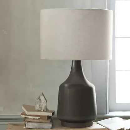 Retro Ceramic Drum-Shape LED Table Lamp with Fabric Shade Image - 1