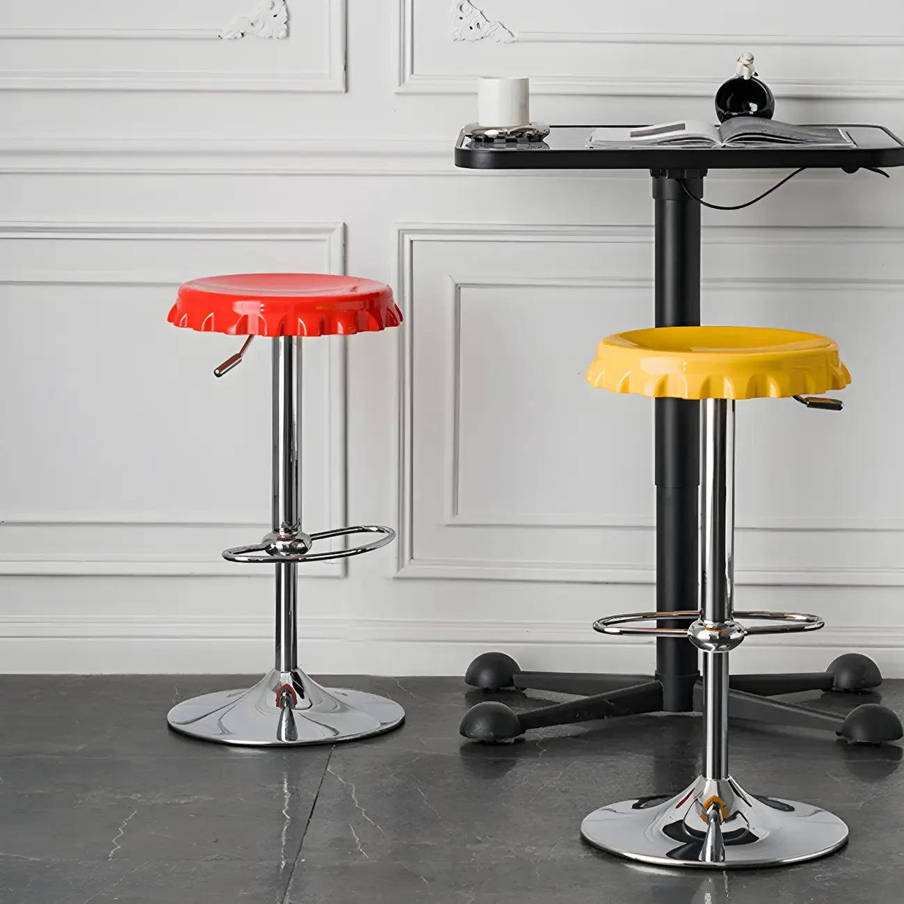 Durable Plastic Swivel Bar Stools with Adjustable Height for Kitchen Image - 2