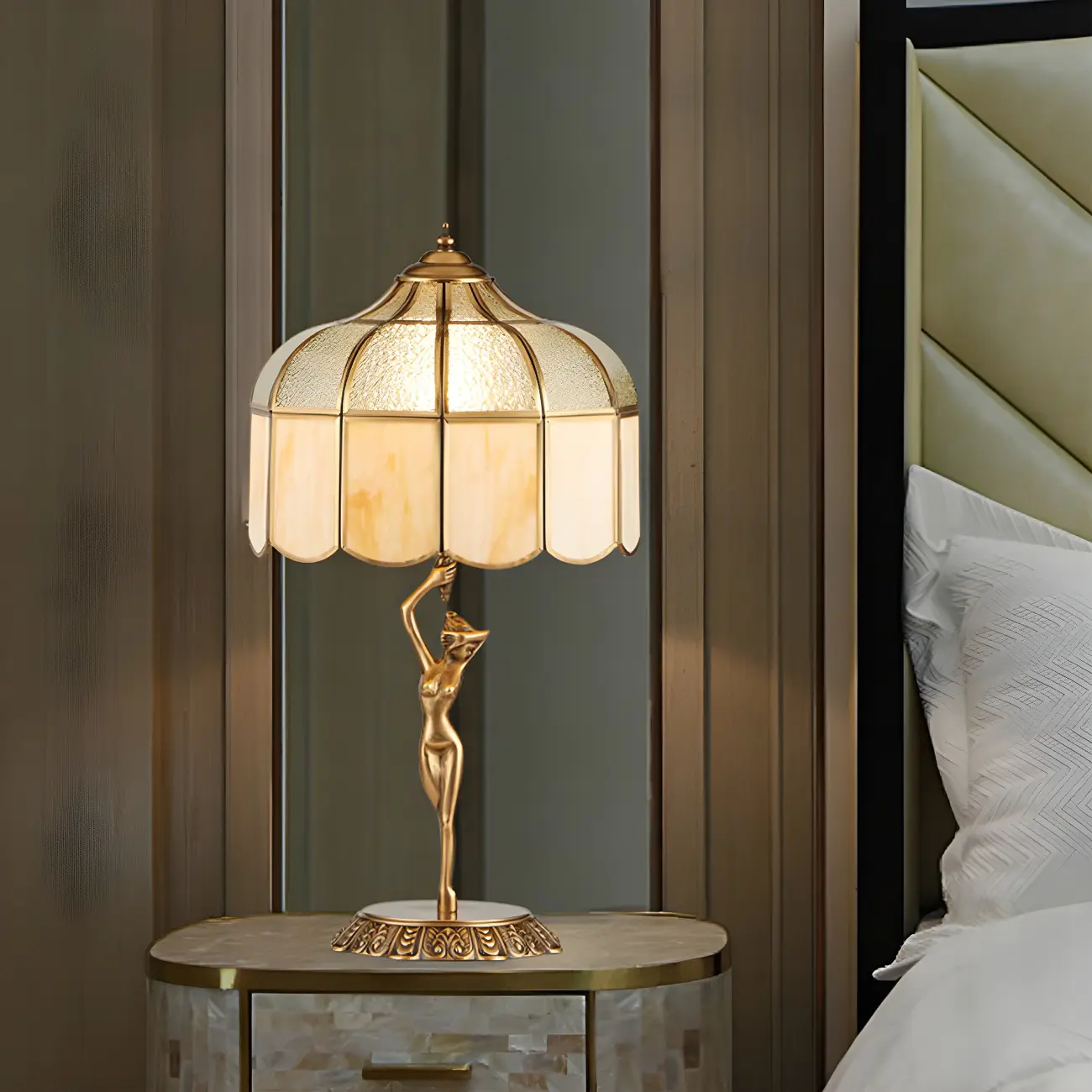 Artistic Figural Sculpture Brass Metal Dome Table Lamp Image - 3 | homeyfad