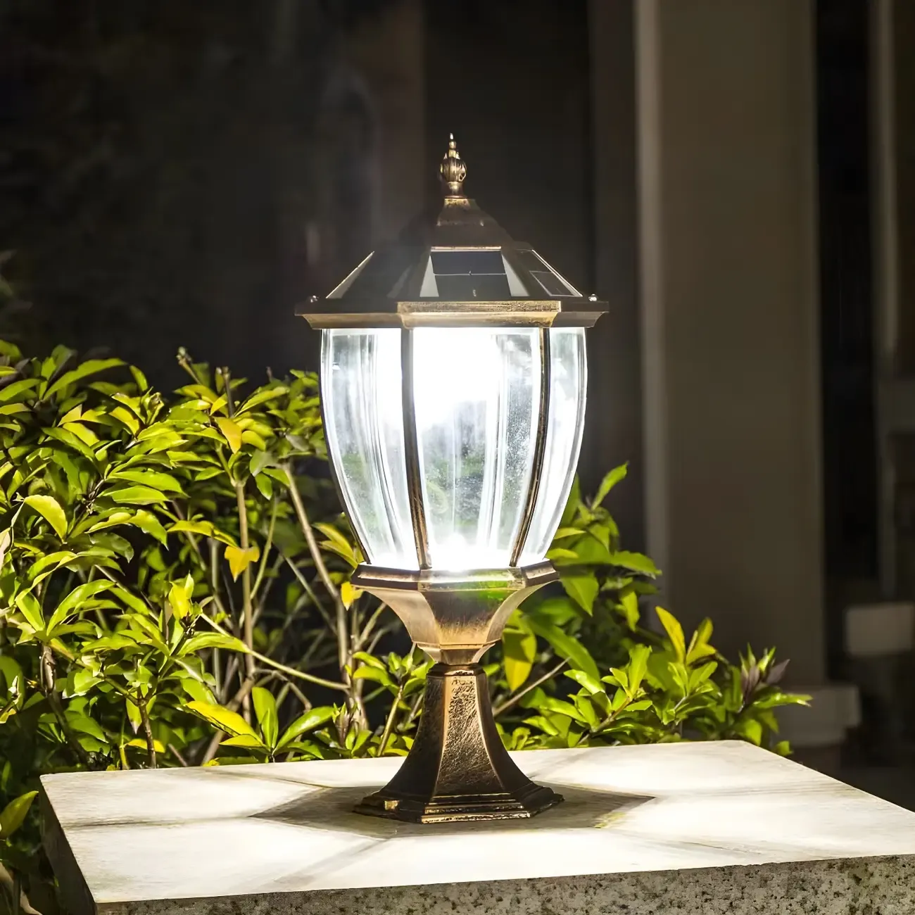 Black and Bronze Metal Retro Solar Post Cap Light Image - 4