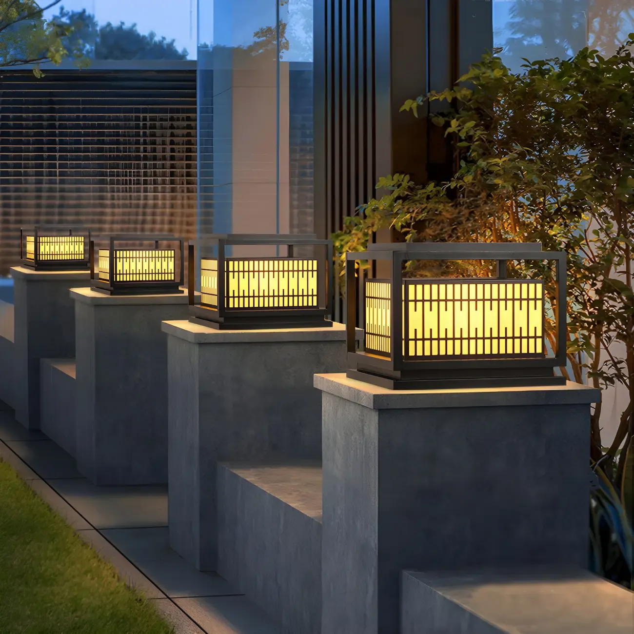 Solar Yellow Shade Warm Light Post Cap Light Image - 3