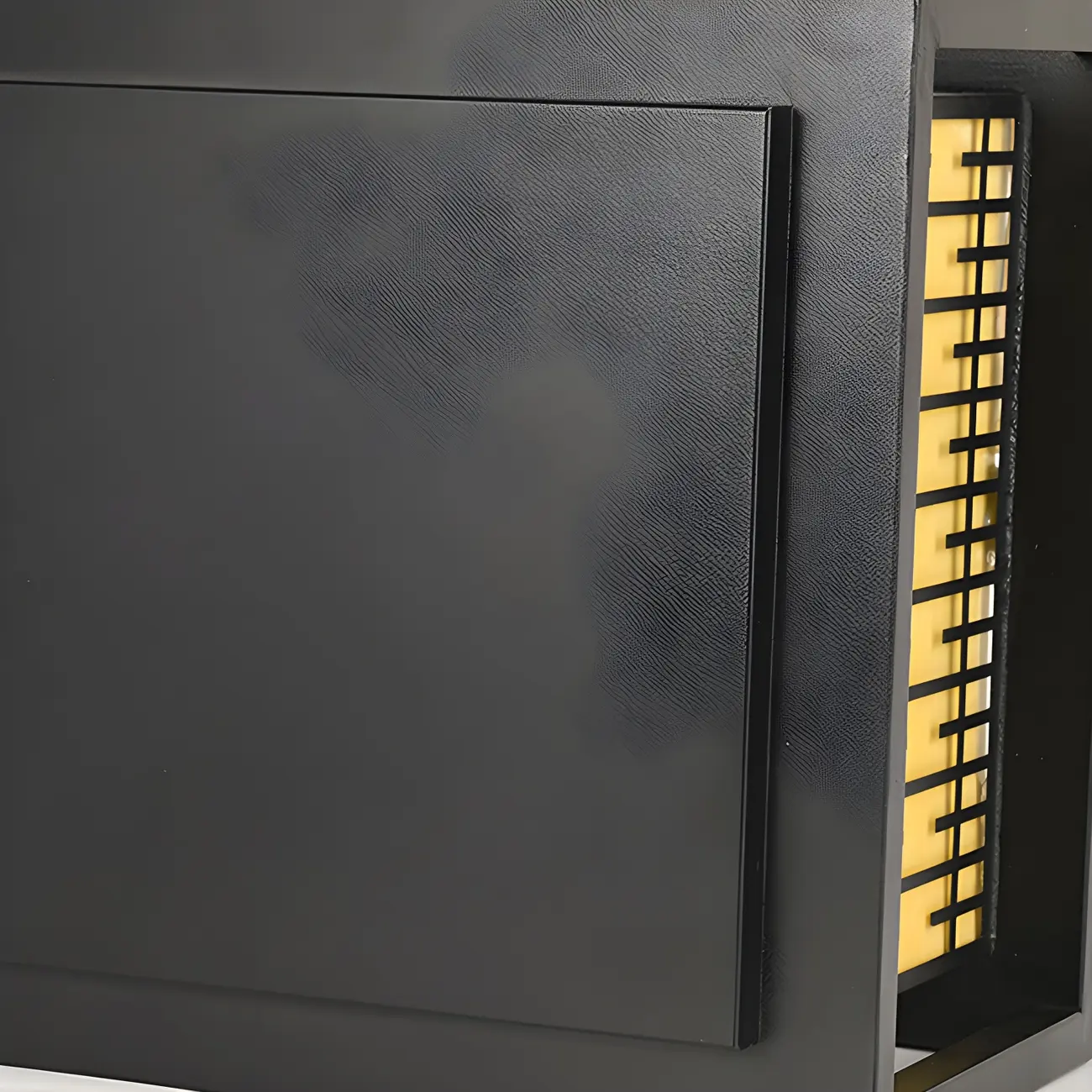 Solar Yellow Shade Warm Light Post Cap Light Image - 11 | homeyfad