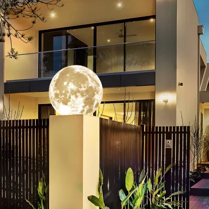 White Resin Moon-Shaped Post Cap Light Image - 2