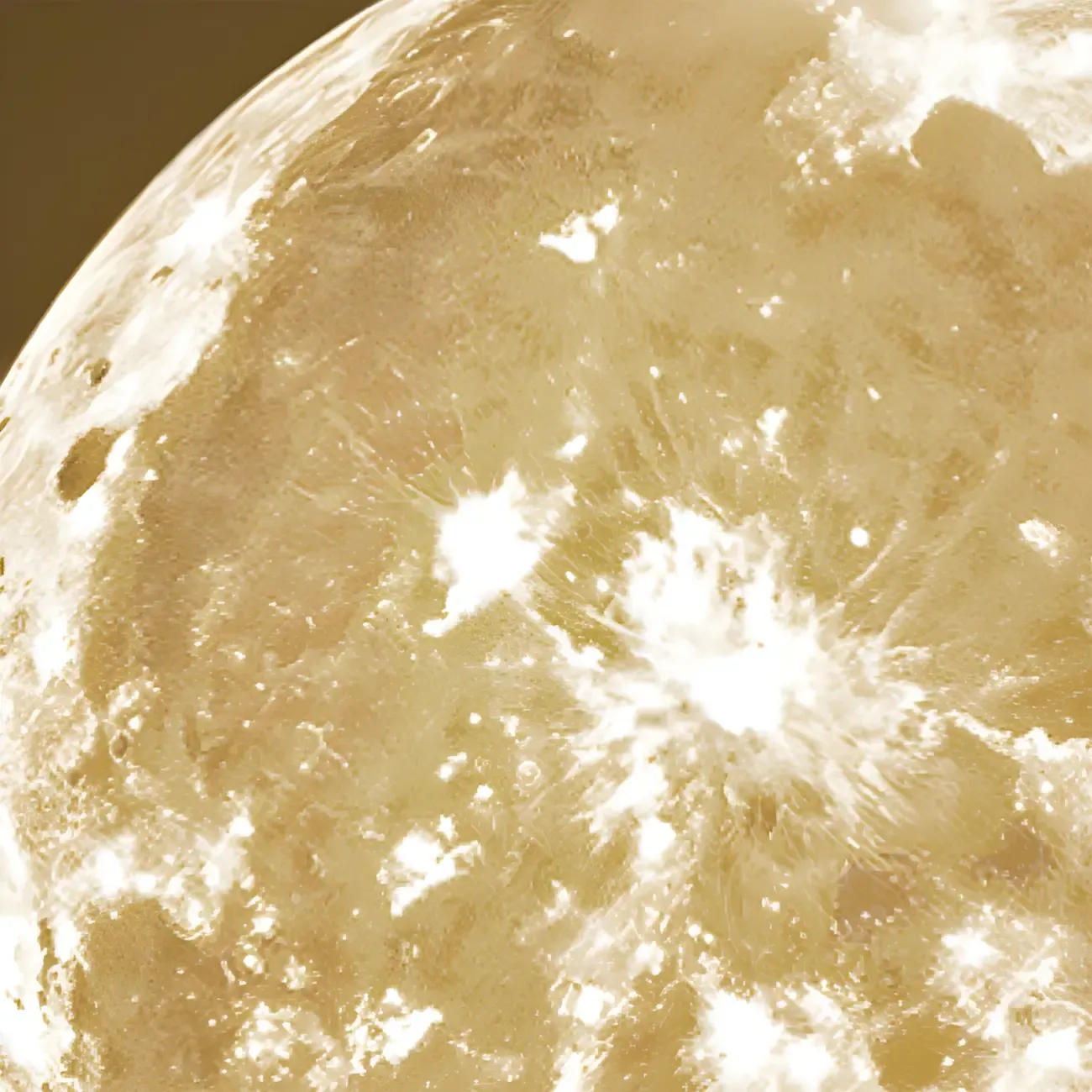 White Resin Moon-Shaped Post Cap Light Image - 6