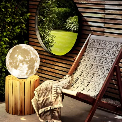 White Resin Moon-Shaped Post Cap Light Image - 11