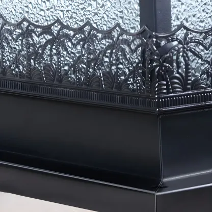 Solar Black Metal Decorative Post Cap Light Image - 10